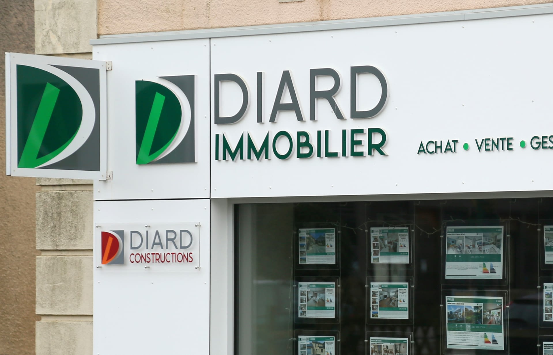 Vitrophanie de vitrine agence Diard Immobilier à Vitré