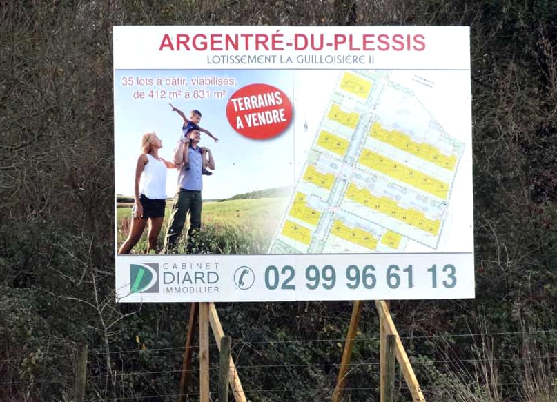 Panneau de chantier immobilier Argentré-du-Plessis réalisé à Vitré